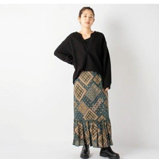 美品 Rie Miller リエミラー デボープリント フラウンスヘムマキシ丈スカート S 日本製 定価19800円 金刺繍 総柄