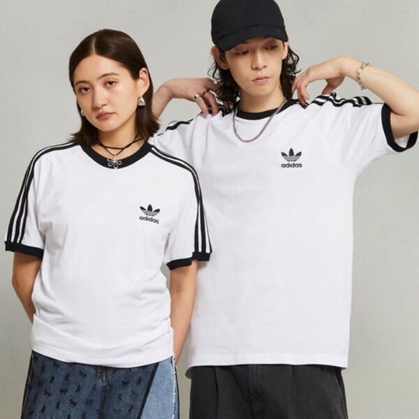 adidasラインTシャツ