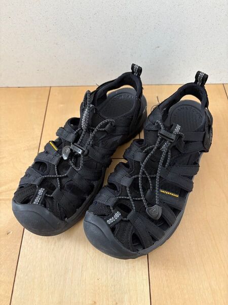 keen キーンキッズ レディース サンダル 23.5cm 黒 ブラック