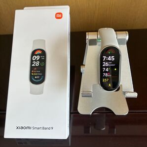 Xiaomi Smart Band 9 グレイシャーシルバー