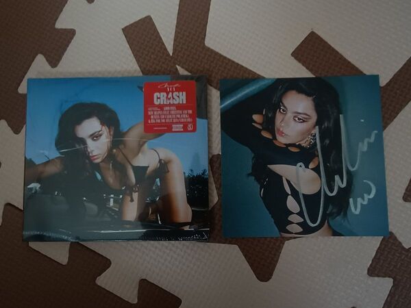 Charli XCX Crash デジパックCD直筆サイン入りカード付き RINA Sawayama Lady Gaga