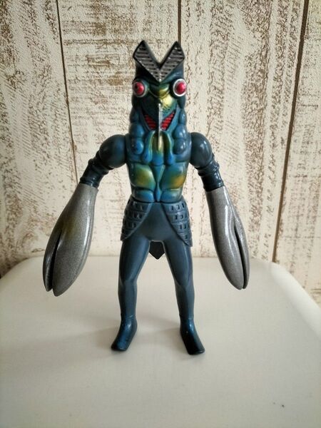 ウルトラマン 怪獣 バルタン星人 1983年 ウルトラ怪獣 円谷