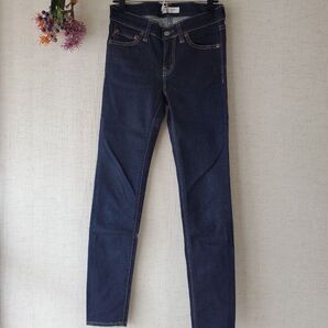 【美品】☆BIG JOHN☆スキニーデニム☆ジーンズ☆濃紺☆Sサイズ☆