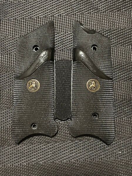 実物 Pachmayr STURM RUGER MK2 ラバー グリップ スタームルガー パックマイヤー mk1