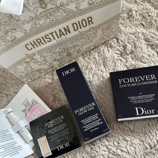 Dior ディオール フォーエヴァーグロウヴェール 化粧下地+ ディオールスキンフォーエヴァークチュールルミナイザー06
