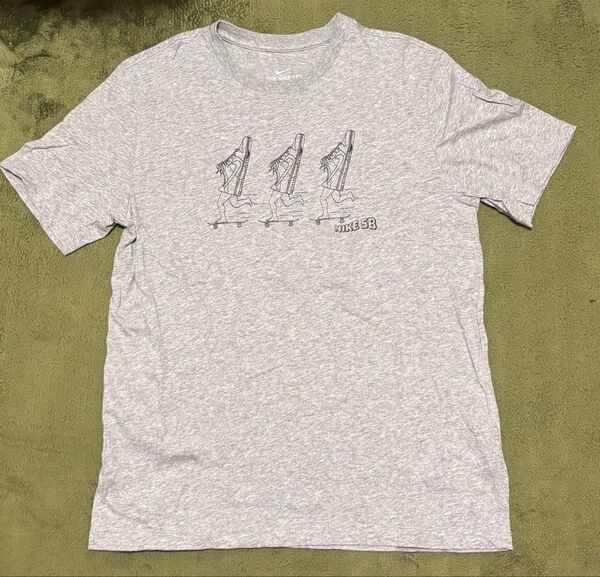 ナイキ SBダンク Tシャツ Lサイズ 中古 NIKE