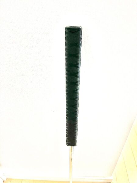 中尺用パターグリップ★サラサラ感触グリップ★極太五角形グリップ★長さ35cm★しっとり系の新品グリップの上に釣竿用滑り止め被せ★