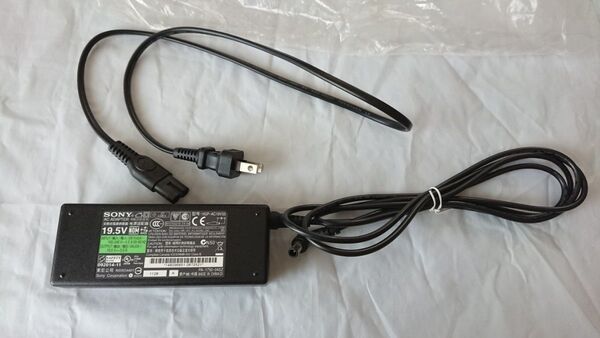 SONY VAIO ACアダプター VGP-AC19V33