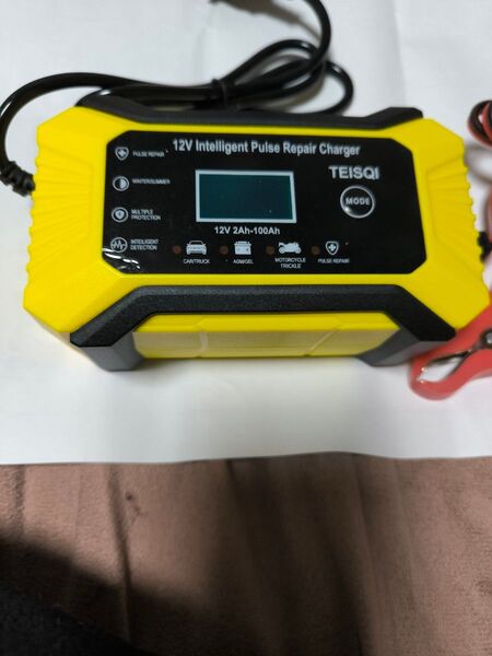 バッテリー充電器 12V 6A パルス充電修復 全自動バッテリーチャージャー 自動車 バイク 新品未使用品 すぐ発送致します