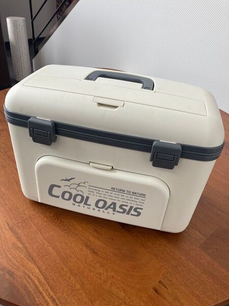 COOL OASIS クーラーボックス