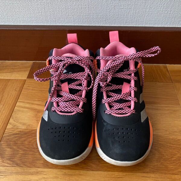 売り切り!値下不可!adidas アディダス 靴 スニーカー 18.0cm