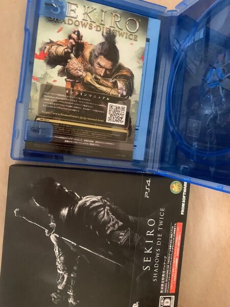ps4 SEKIRO ケースとスリーブのみ