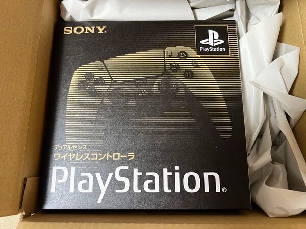 PS5 DualSense 30周年アニバーサリー リミテッドエディション CFI-ZCT1J30 ワイヤレスコントローラー