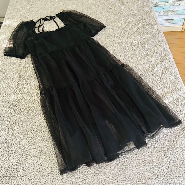 ◎H&M◎ シアー半袖ワンピース ロング 【XS】 黒 リボン 裏地あり たっぷりフレア 春夏