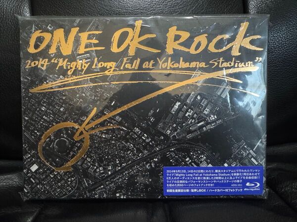 【初回生産限定仕様】ONE OK ROCK 2014 “Mighty Long Fall at Yokohama Stadium