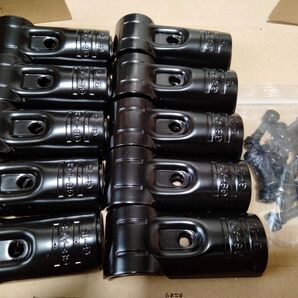 イレクターパイプΦ28mm用メタルジョイントH-1 10個 新品