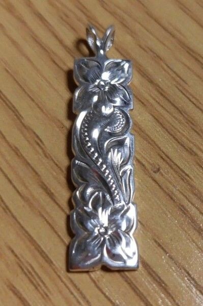 訳あり…Silver925 Hawaiianトップ