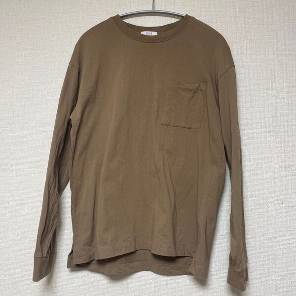 a.v.v 長袖ポケットTシャツ