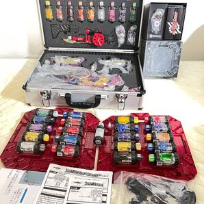 アタッシュケース付き DXエボルドライバー エボルトリガー バットエンジン ラビット ドラゴン パンドラパネル2枚他大量