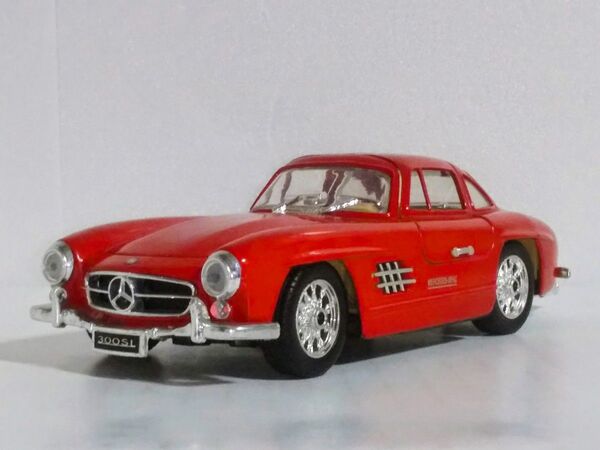 【希少美品】メルセデスベンツ 300SL レッド 1954年 初代モデル ガルウィングクーペ◆SS 1/24 ミニカー◆激破格レア