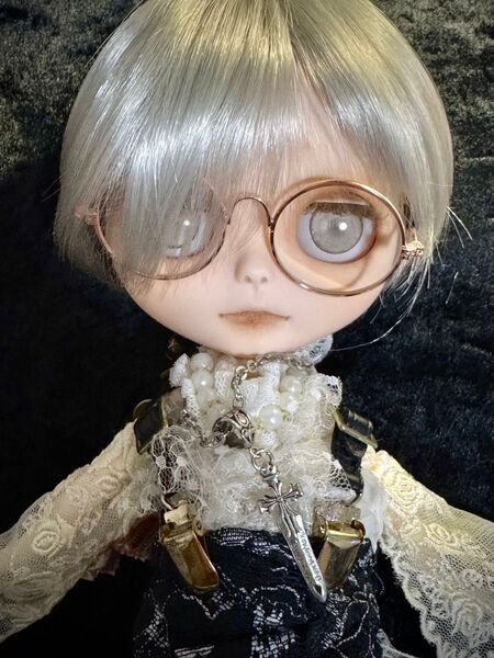 ブライス アウトフィット 4点+スタンドセット ネオブライス アイシードール Blythe ウィッグ めがね アクセサリー