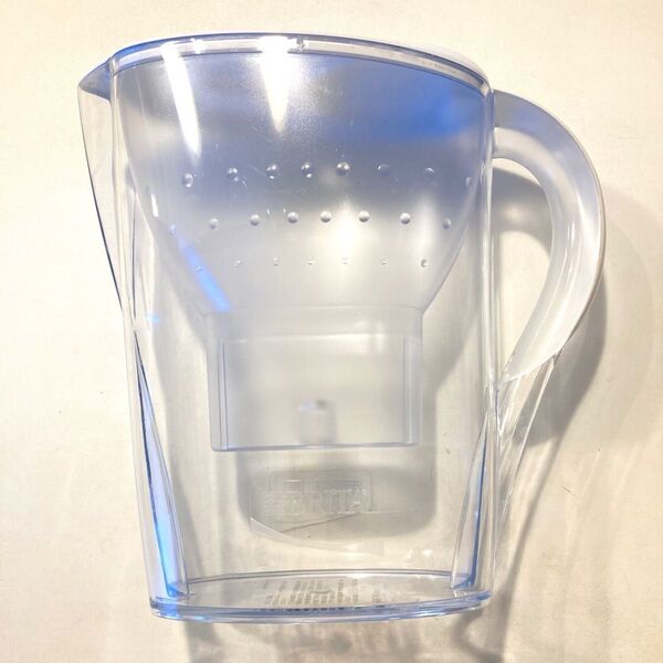 BRITA 本体+説明書 浄水ポット クリア ピッチャー