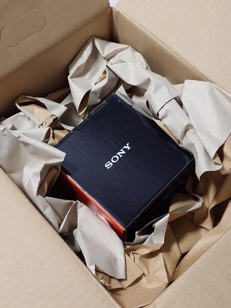 完全未使用SONYα6700