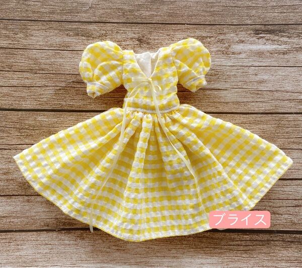 JANAYAハンドメイド ブライスblythe服 黄色格子柄ワンピース 翌日発送