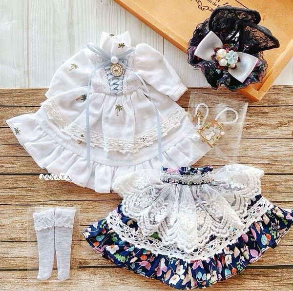 JANAYA ハンドメイド ブライスblythe服 アリス風ワンピース 5点セット