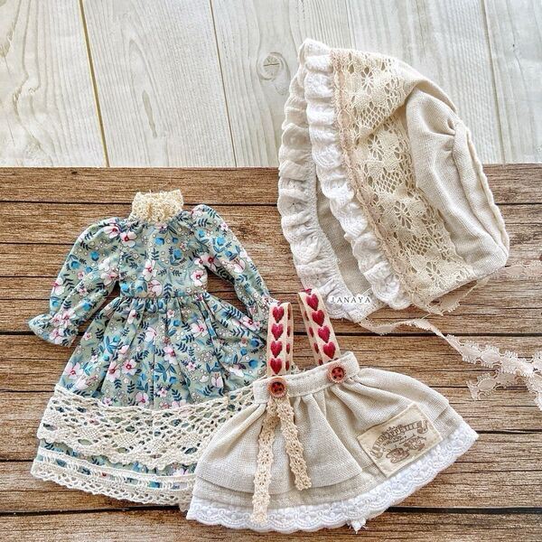 JANAYA ハンドメイド ブライスblythe服 緑色田園ワンピース 3点セット