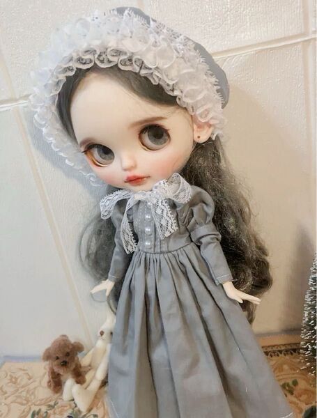 JANAYA ハンドメイド ブライスblythe服 グレーワンピース 2点セット
