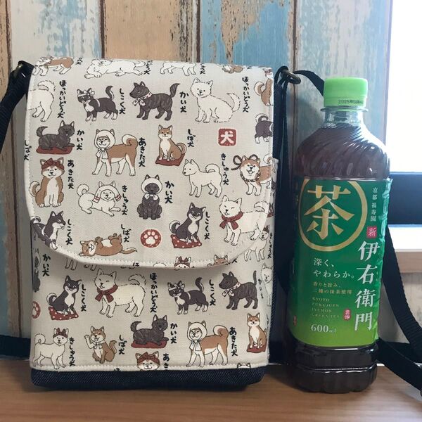 620 帆布 柴犬 ポショット犬 犬図鑑 生成り ハンドメイド スマホポーチ