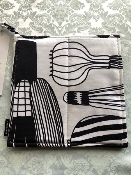 未使用 marimekko 鍋つかみ 鍋敷き ポットホルダーにも♪