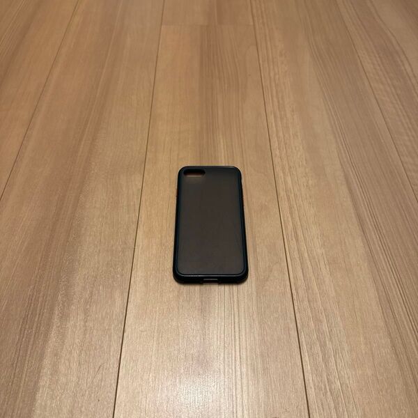iPhone SE2 ケース