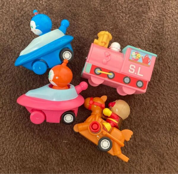 フィギュア マクドナルド ハッピーセット おもちゃ