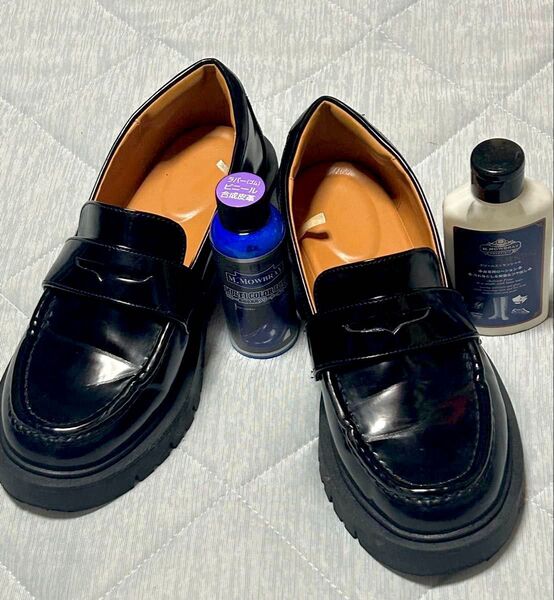 【美品】UNIQLO C コンフィールタッチコインローファー 24.5cm エナメル黒 2023年人気商品 ユニクロシー メンテ済