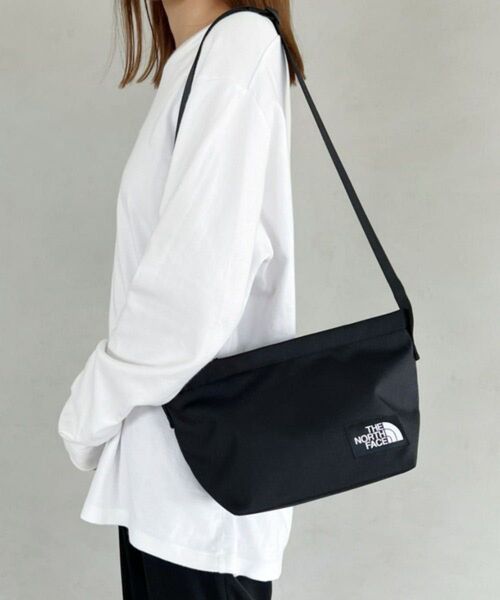 THE NORTH FACE ノースフェイス ショルダーバッグ クロスバック