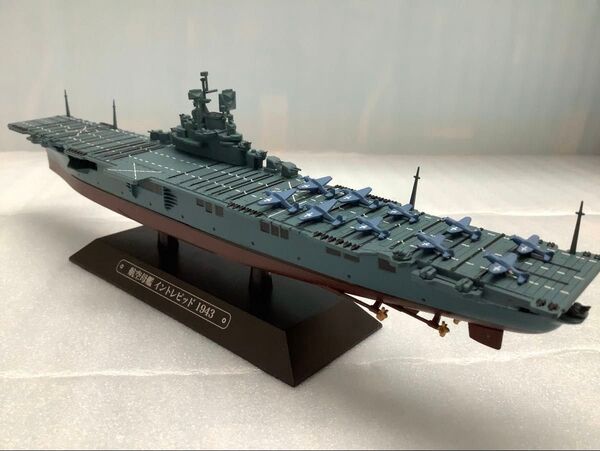 【外箱未開封】米空母 エセックス級5番艦 イントレピッド 世界の軍艦コレクション