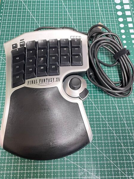 HORI タクティカルアサルトコマンダー FF14 専用デバイス 左手キーボード 中古 動作確認済み