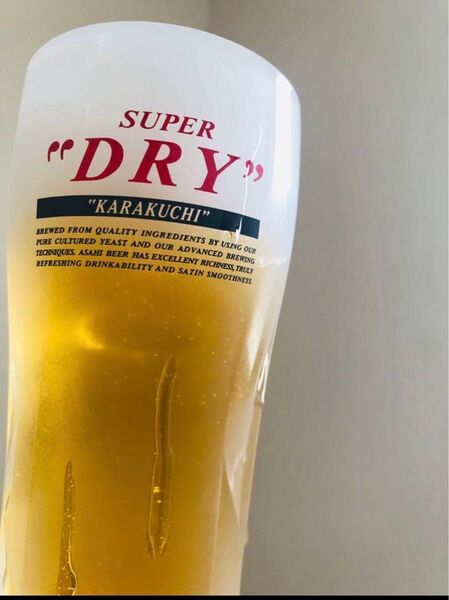 食品サンプル ビール アサヒスーパードライ 水滴付き