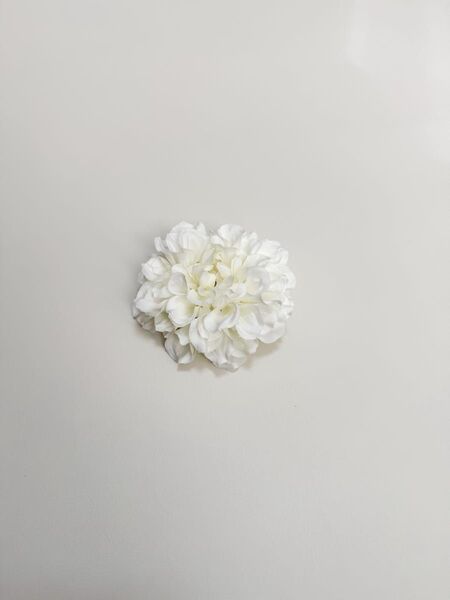 ダリア フラワーアクセサリー ヘアクリップ ホワイト 七五三用髪飾り 成人式