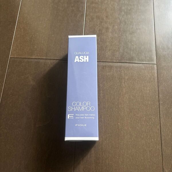 新品 QUALUCIA ASH COLOR SHAMPOO アッシュ カラーシャンプー250ml