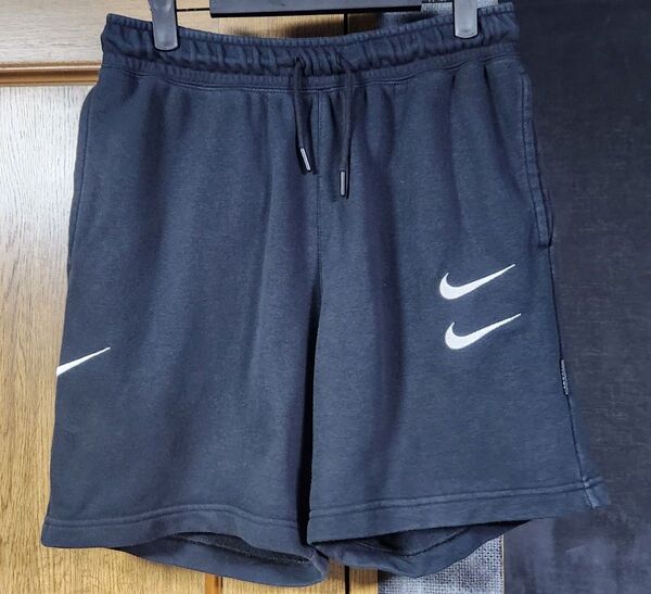 NIKE ナイキ スウェットショートパンツ ハーフパンツ 黒 スウッシュ 短パン