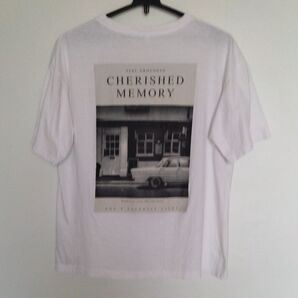 バックプリントTシャツ
