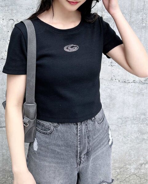 INGNI ラインストーンロゴリブTシャツ