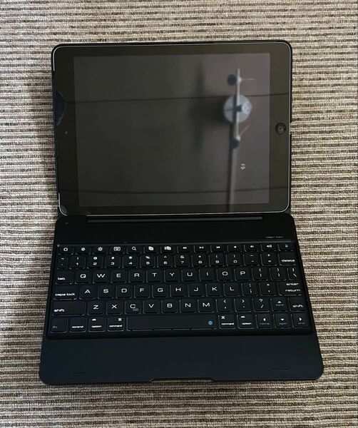 【美動品】Apple iPadAir1 128GB Wi-Fi+ Cellular&キーボード付カバー+オマケ付