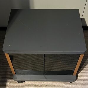 【送料込 わりと美品で手頃な大きさガラス扉の収納、キャスター付】テレビ台 収納家具 使い方自由