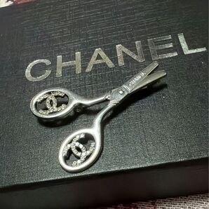 CHANEL シャネル ヴィンテージ ハサミ型 ブローチ ラインストーン