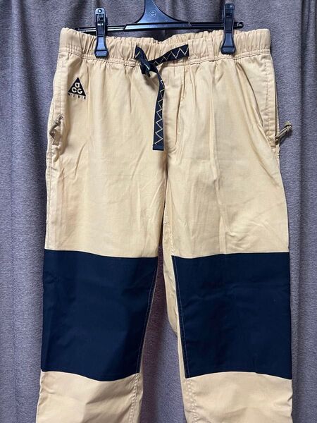 NIKE ACG パンツ ベージュ