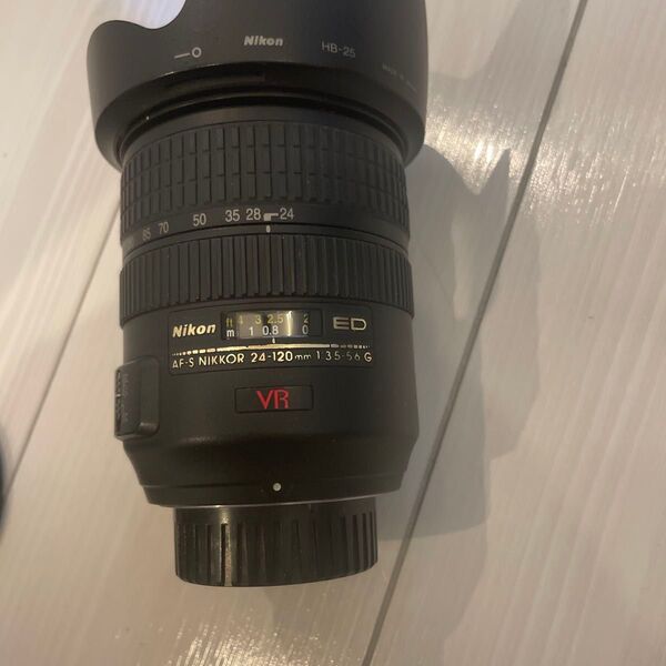 Nikon AF-S NIKKOR 24-120mm f/3.5-5.6G ED VR レンズ